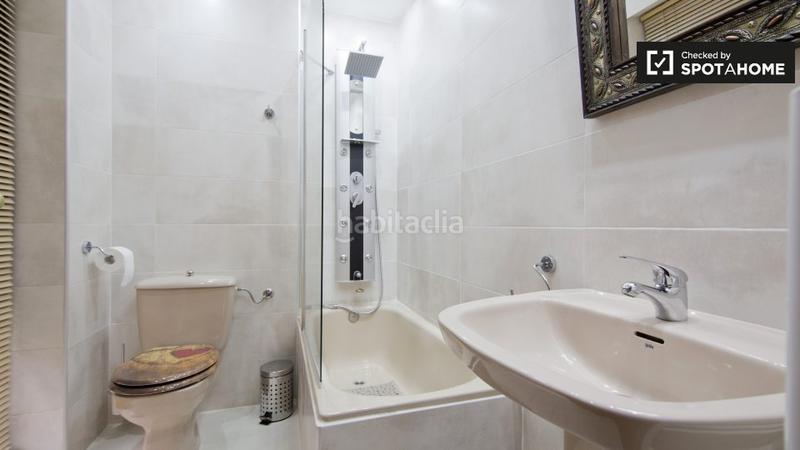 Foto 0037e4c2-e4ab-4a7f-89da-399ae60bd0b0. Alquiler piso apartamento de 2 dormitorios en alquiler en embajadores, en Madrid