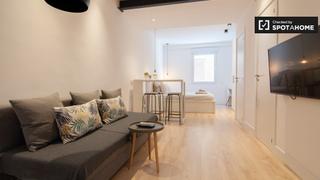 Miete Etagenwohnung in Universidad-Malasaña. Moderno estudio en alquiler en malasaña, madrid