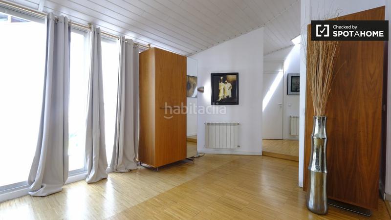 Foto 314d550a-9512-4ad9-87d9-d4cd370349fd. Alquiler piso amplio apartamento de 3 dormitorios en alquiler en centro, . en Madrid