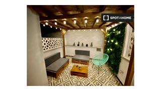 Affitto Appartamento in Cortes-Huertas. Apartamento de 2 dormitorios en alquiler en cortes, madrid