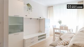 Miete Etagenwohnung in Tres Olivos-Valverde. Piso de 2 dormitorios en alquiler en valverde, madrid.