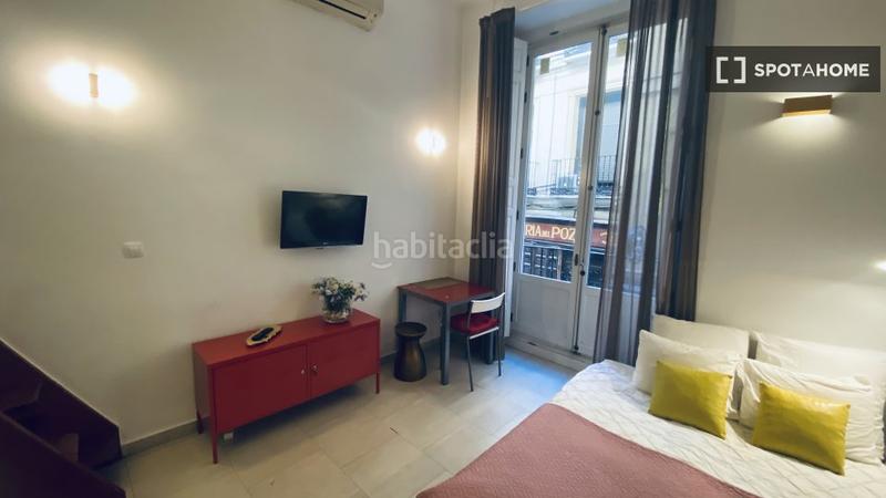 Foto ccd4eb87-bd9b-4513-b8f9-3c9bfe7dbfd1. Alquiler piso estudio en alquiler en Sol, en Sol Madrid
