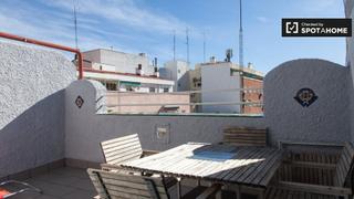 Lloguer Pis a Embajadores-Lavapiés. Apartamento de 2 dormitorios en alquiler en lavapiés, madrid