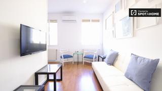 Location Appartement à Palacio. Elegante estudio en alquiler en la latina, madrid