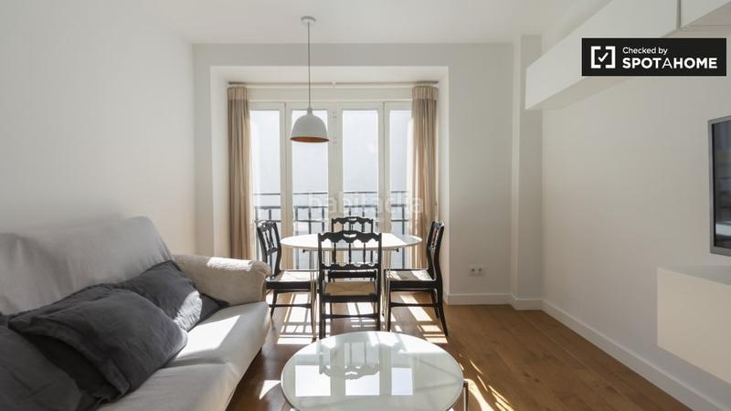 Foto 738a08a6-acb5-46e0-bb93-752ecee0adca. Rent flat with heating in Justicia-Chueca Madrid