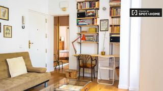 Affitto Appartamento in Embajadores-Lavapiés. Apartamento de 1 dormitorio en alquiler en embajadores, madrid