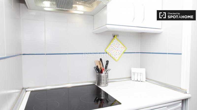 Foto d9773c50-41db-4eb6-a5c5-a3bec09fab37. Alquiler piso apartamento de 1 dormitorio en alquiler en Palacio, en Madrid