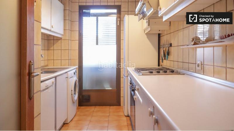 Foto efdbf44f-05c5-4f53-98d7-32f5575a9c41. Rent flat with heating in Ciudad Jardín Madrid