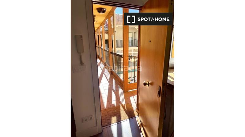 Foto 1f643bbd-2bf8-4cdc-9819-7a016e7b32c1. Alquiler piso apartamento de 2 dormitorios en centro, en Madrid