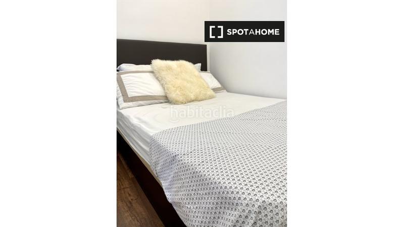 Foto 5281542b-bfe7-4d2a-82da-f0098896d19b. Alquiler piso apartamento de 2 dormitorios en centro, en Madrid