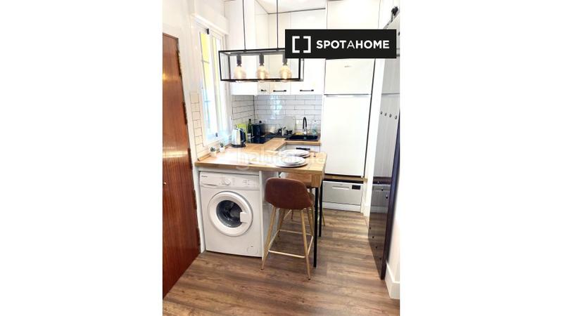 Foto 71351e53-efa4-4931-b1fa-c1005a86d277. Alquiler piso apartamento de 2 dormitorios en centro, en Madrid