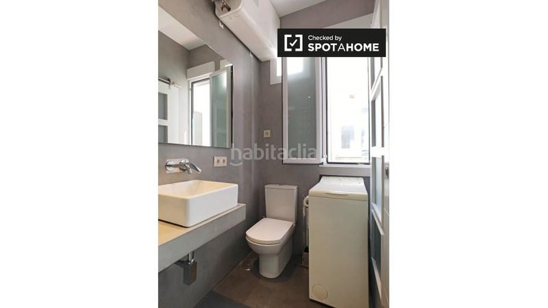 Foto 7b4cfd17-f058-464b-be2d-8a434a7e6bd6. Alquiler piso moderno estudio en alquiler en chueca, en Madrid