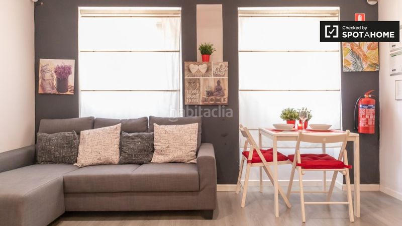 Foto 3152f4a1-a102-4f9c-a0e9-0eb7a7e8375b. Miete etagenwohnung mit heizung in Numancia Madrid