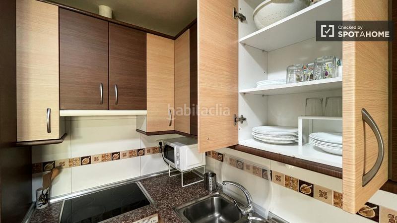 Foto b428b1b4-42ab-4c82-94c0-9ceef87edadb. Miete etagenwohnung mit heizung in Tres Olivos-Valverde Madrid