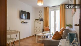Location Appartement à Lucero. Piso de 3 dormitorios en alquiler en latina, madrid