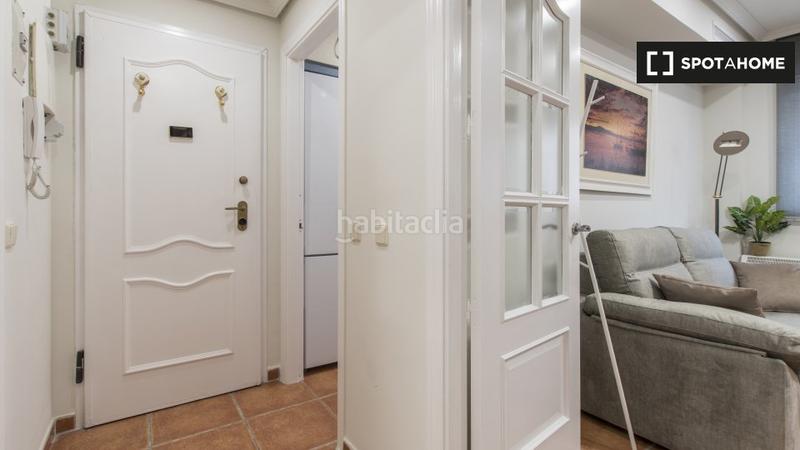 Foto 139338ce-1e4a-4987-b107-ae3348dc2a2e. Rent flat with heating in Apóstol Santiago Madrid