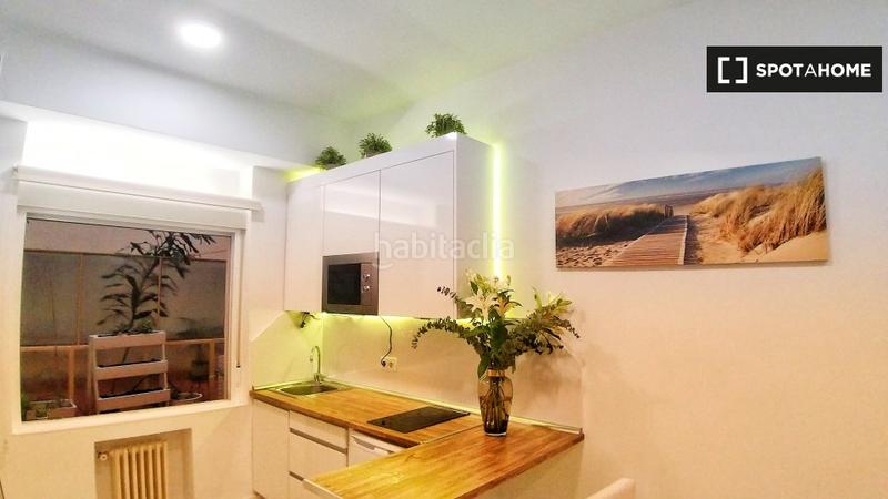 Foto b10b384a-e47a-4663-8142-70d57e48fd48. Alquiler piso estudio en alquiler en Arapiles, en Madrid