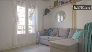 Alquiler Piso en Embajadores-Lavapiés. Apartamento de 2 dormitorios en alquiler en madrid