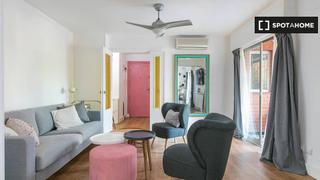 Affitto Appartamento in San Fermín. Piso de 5 habitaciones en alquiler en san fermín, madrid