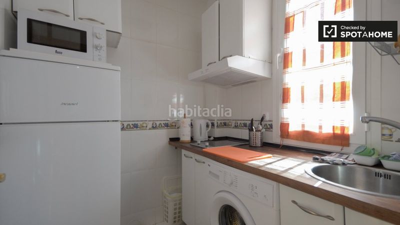 Foto 31242028-0e33-4f74-84c5-1348f4bd50f4. Rent flat with heating in Numancia Madrid