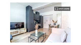 Alquiler Piso en Valdeacederas. Apartamento de 2 dormitorios en alquiler en almenara, madrid