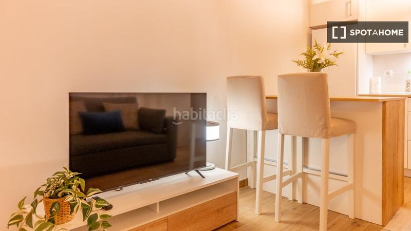 Foto cc48e258-5932-4b1b-aac5-117dff1d8d65. Miete etagenwohnung mit heizung in San Diego Madrid