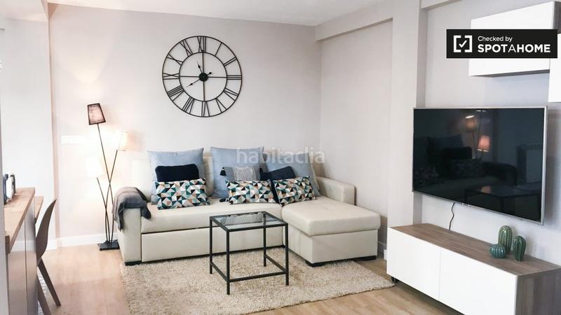 Foto 709f008f-f159-45a4-a06e-592ebc99194c. Alquiler piso apartamento de 2 dormitorios en alquiler en ciudad lineal, en Madrid