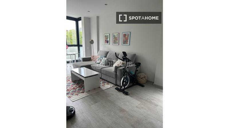 Foto 24d860ba-1d9b-42ab-aa92-f7ea0eafe51c. Rent flat with heating in Quintana Madrid