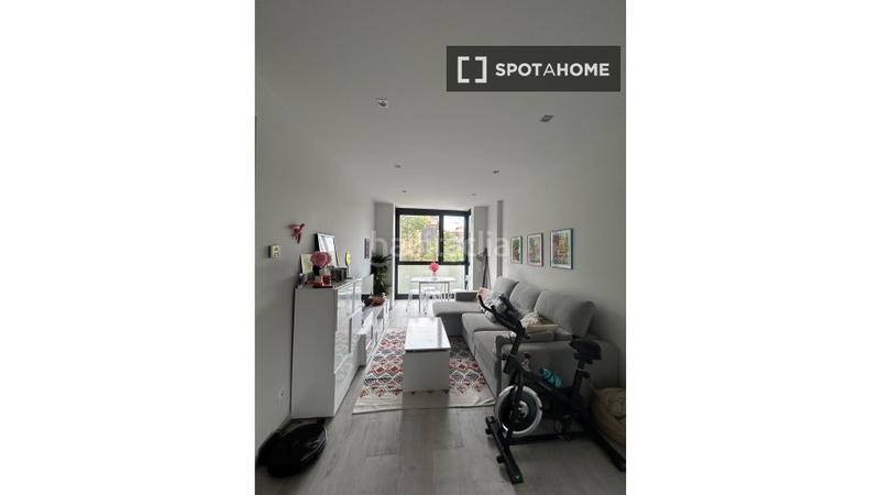 Foto d5335f28-994c-4281-917c-680f8d13061b. Rent flat with heating in Quintana Madrid