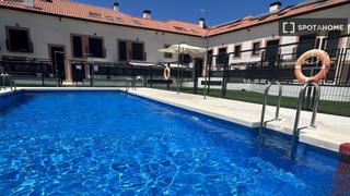 Rent Flat in Algete Centro. Piso dúplex de 2 habitaciones en alquiler en algete, madrid