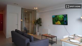 Alquiler Piso en Las Tablas. Estudio en alquiler en valverde, madrid