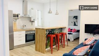 Lloguer Pis a Embajadores-Lavapiés. Apartamento de 3 dormitorios en alquiler en embajadores, madrid