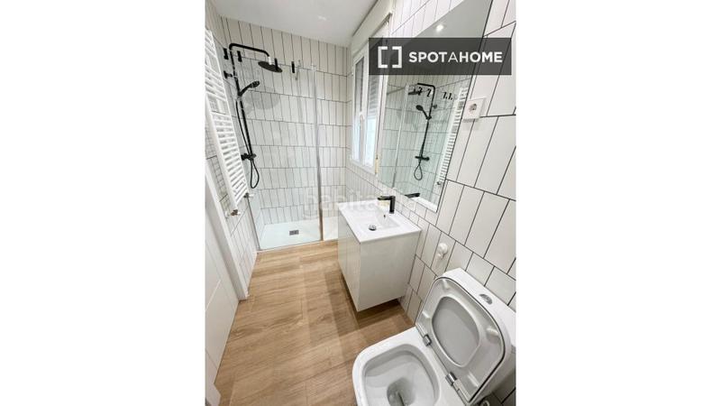 Foto ad859cd5-8b3a-44b8-a28a-bf7f64035ef6. Affitto appartamento con riscaldamento in Pacífico Madrid