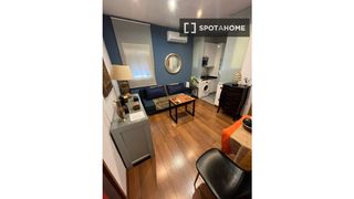 Affitto Appartamento in Embajadores-Lavapiés. Apartamento de 1 dormitorio en alquiler en embajadores, madrid