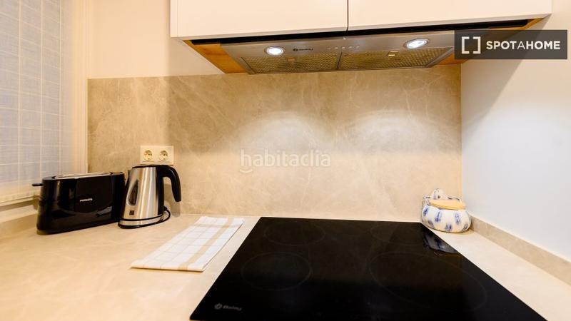 Foto b8f789c7-593d-44f5-9473-e9a998749e72. Alquiler piso apartamento de 2 dormitorios en alquiler en argelles, en Madrid