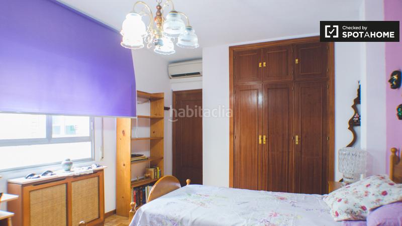 Foto 327187f5-1eb4-4651-834e-a4f05cc4d621. Alquiler piso apartamento de 3 dormitorios con aire acondicionado en alquiler en retiro, en Madrid