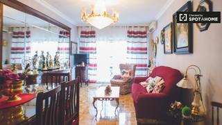Location Appartement à Pacífico. Apartamento de 3 dormitorios con aire acondicionado en alquiler