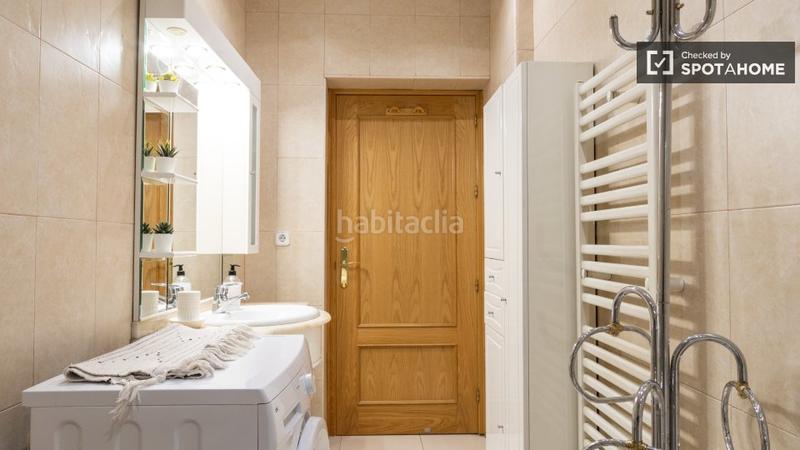 Foto 12f5e4b2-020c-49e7-8350-4b2e046c923e. Alquiler piso apartamento de 2 dormitorios en centro, en Madrid