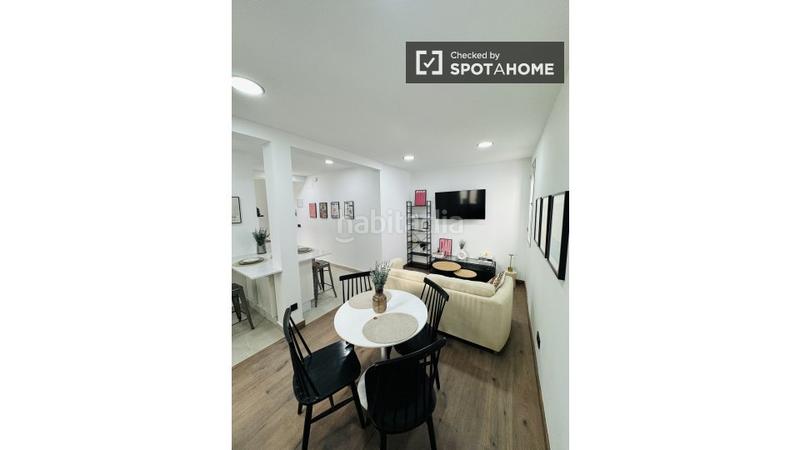 Foto 8a6b38fc-1b64-488e-bbe3-87b8ed2daa96. Alquiler piso  de 1 dormitorio en alquiler en Palos de Moguer, en Madrid