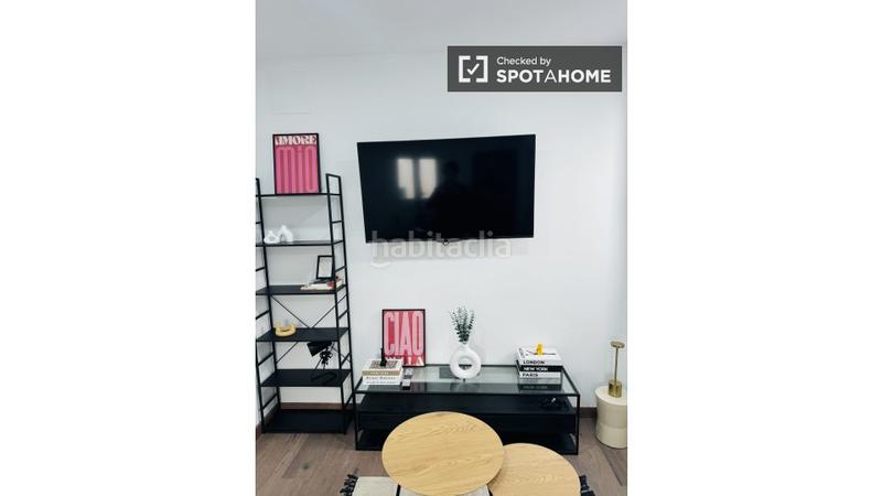 Foto b759a586-9b4c-4237-bd22-30ed00b87832. Alquiler piso  de 1 dormitorio en alquiler en Palos de Moguer, en Madrid