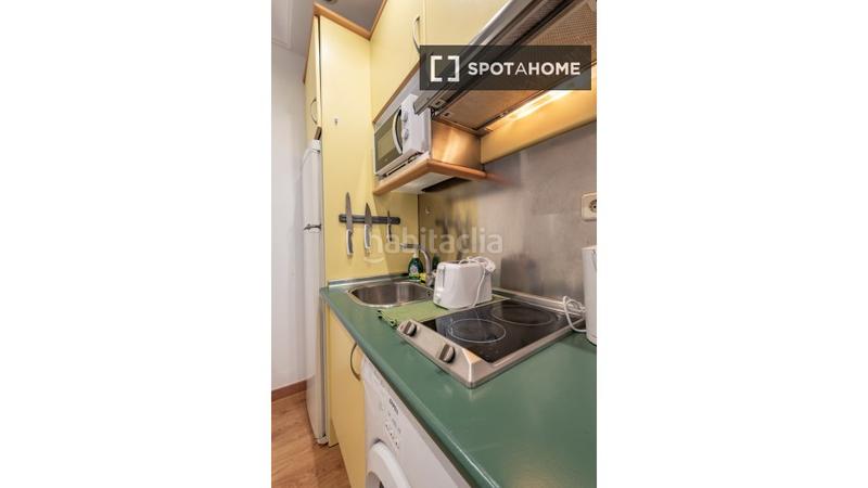 Foto 595ebeac-44e6-44b6-83c6-9109efec0327. Alquiler piso estudio en alquiler en Trafalgar, en Madrid