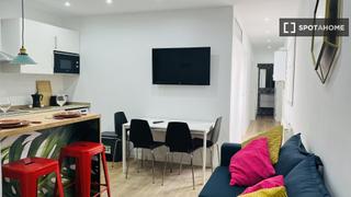 Location Appartement à Embajadores-Lavapiés. Piso de 3 habitaciones en embajadores, madrid