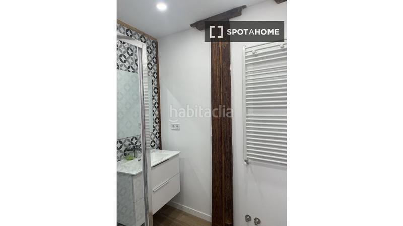 Foto d56f0c1a-bc9c-405f-8031-229396d6473f. Miete etagenwohnung mit heizung in Embajadores-Lavapiés Madrid