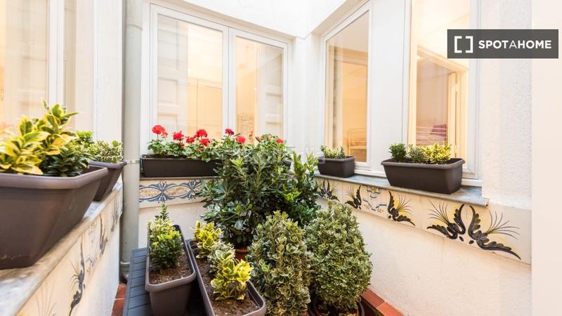 Foto c4ef926e-4493-4318-a26f-df3637bb6069. Rent flat with heating in Sol Madrid