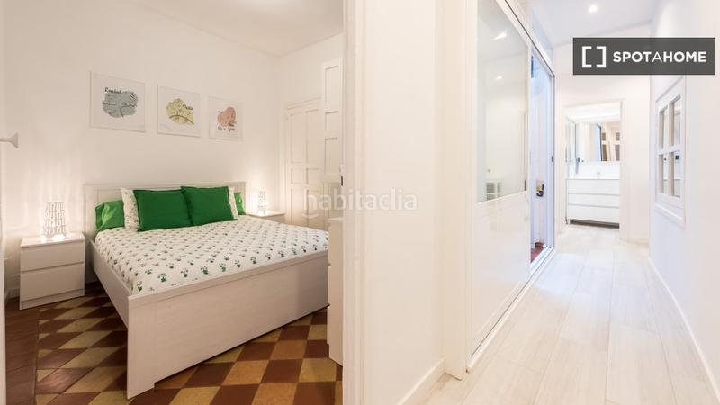 Foto f59f07e2-2bdd-4900-a6f3-d18f16bcdc50. Rent flat with heating in Sol Madrid
