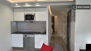 Lloguer Pis a Peñagrande. Apartamento de 1 dormitorio en alquiler en peñagrande, madrid