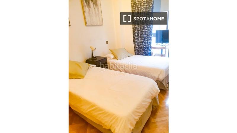 Foto 3dee9671-b6b5-47e0-b042-6a510e3b472a. Rent flat with heating in Berruguete Madrid