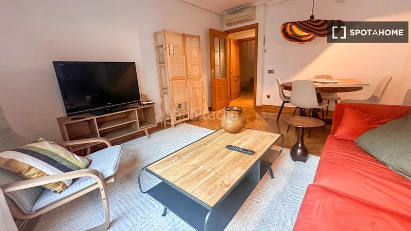 Foto e6004e40-2c1d-4c51-9783-a62dc07bcba6. Rent flat with heating in Berruguete Madrid