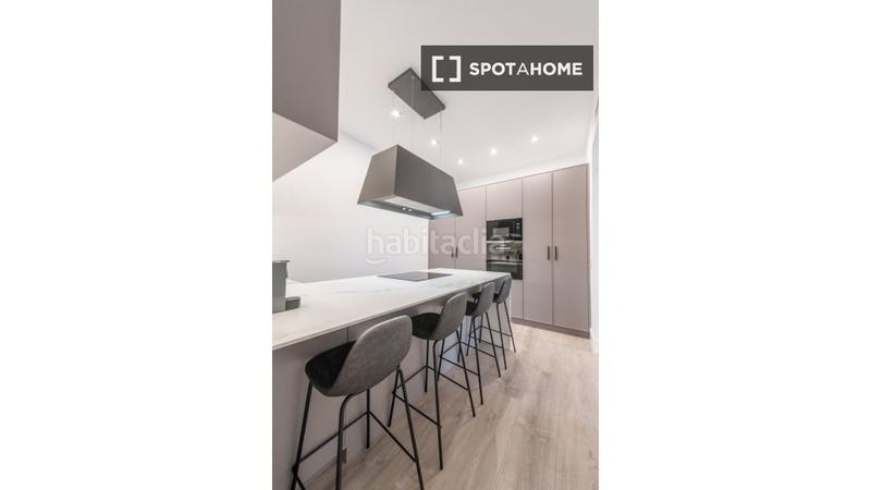 Foto 9e56402c-ce26-4653-a4fb-74a6f2c775fe. Alquiler piso apartamento de 2 dormitorios en alquiler en justicia, en Madrid