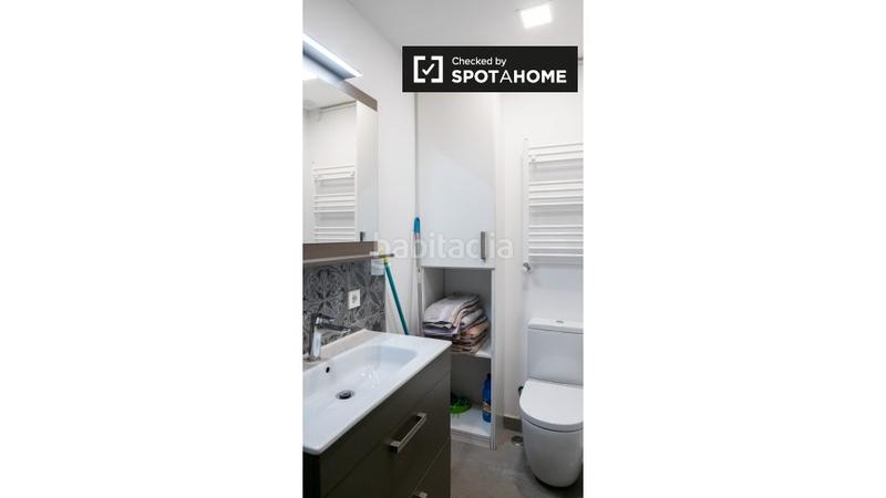 Foto e30ca404-7761-4fce-80b7-229b6eef7042. Alquiler piso apartamento de 2 dormitorios en alquiler centro en Madrid